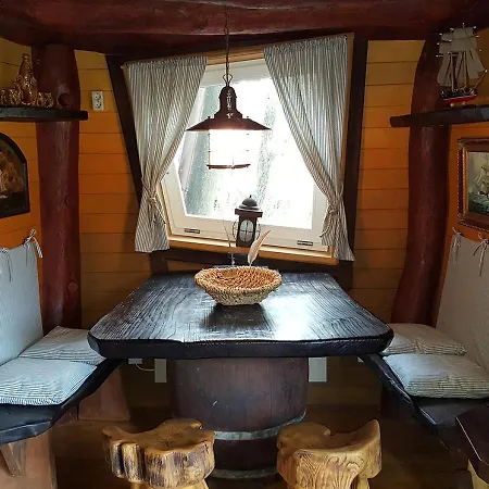 Baumhaushotel Oaseweil Weil im Schonbuch