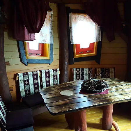 Baumhaushotel Oaseweil Holiday home *