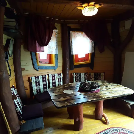 Baumhaushotel Oaseweil