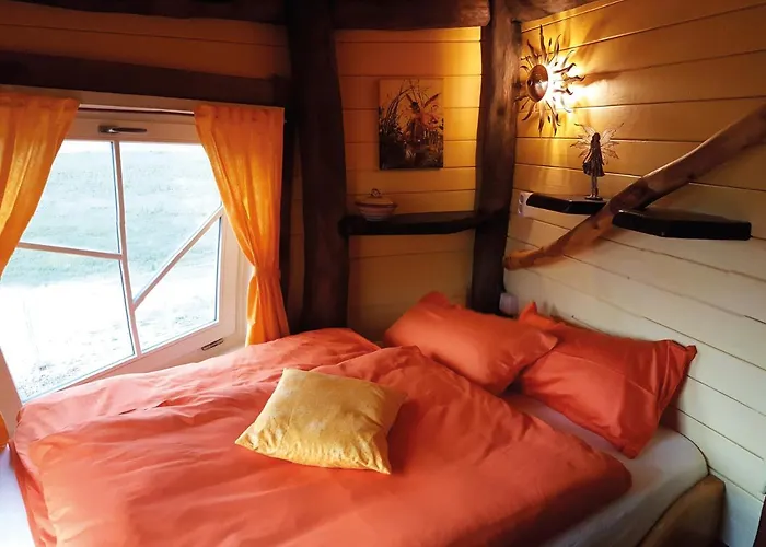 Baumhaushotel Oaseweil Weil im Schonbuch