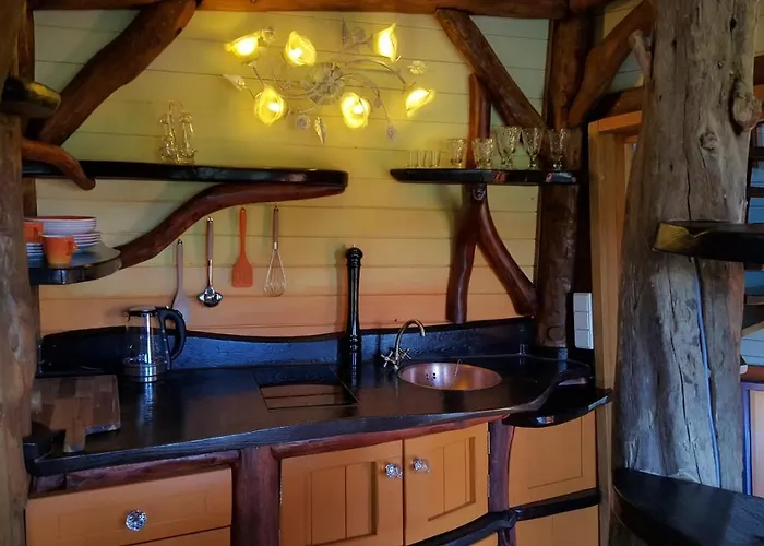 Baumhaushotel Oaseweil * Weil im Schonbuch